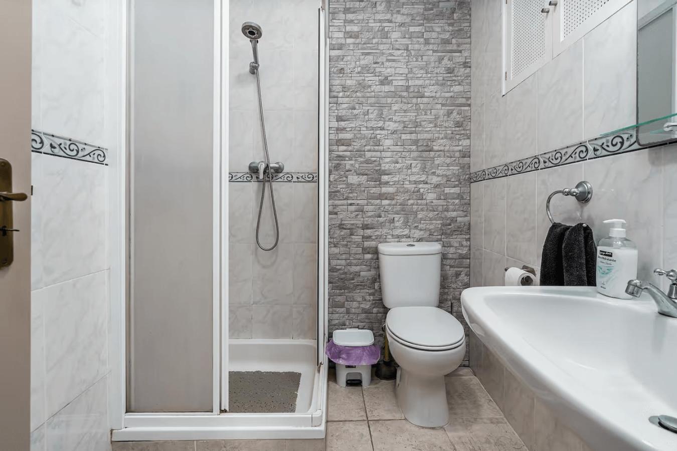 Lovely Apartment In Lagos With Terrace - Close To Beach Екстериор снимка