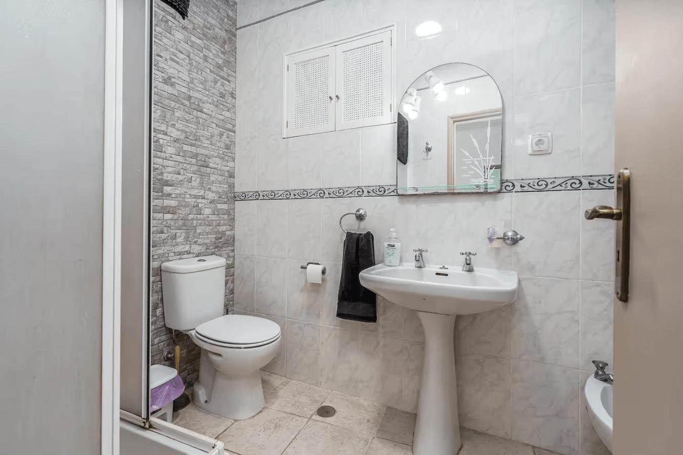Lovely Apartment In Lagos With Terrace - Close To Beach Екстериор снимка